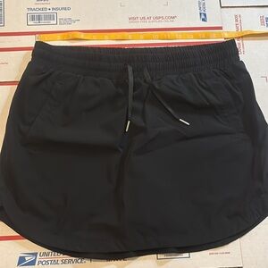 HALARA-SQWORTSS- Shorts And Skirt Two front Pockets with string tie